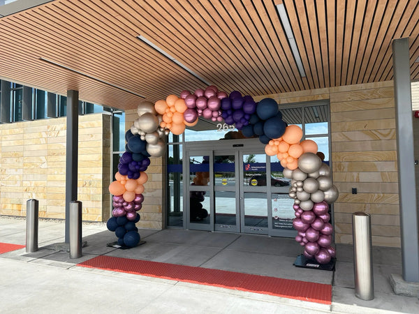 Locally Twisted custom balloon design