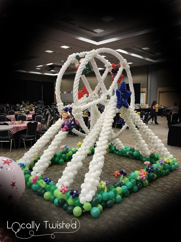 Locally Twisted custom balloon design